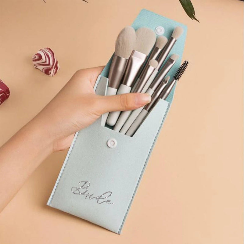 Customizable Makeup Brush Set