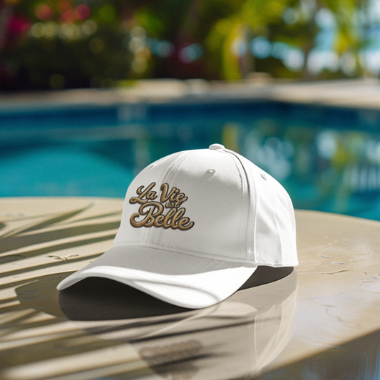 Cap White La Vie Est Belle Gold